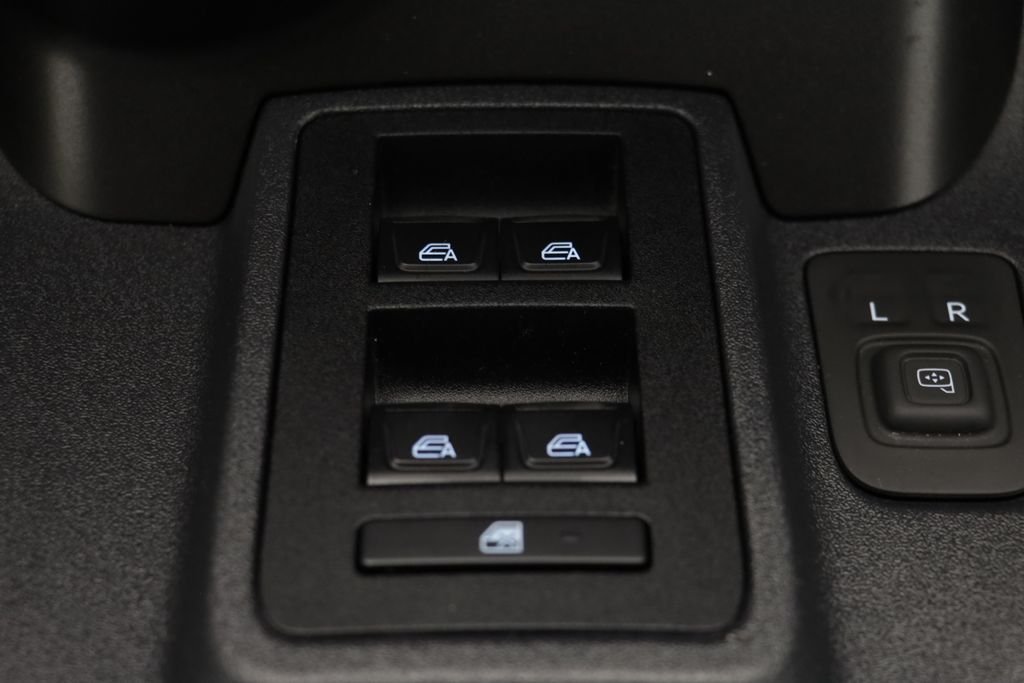 2023 Ford Bronco 4-Door Outer Banks - Photo 13