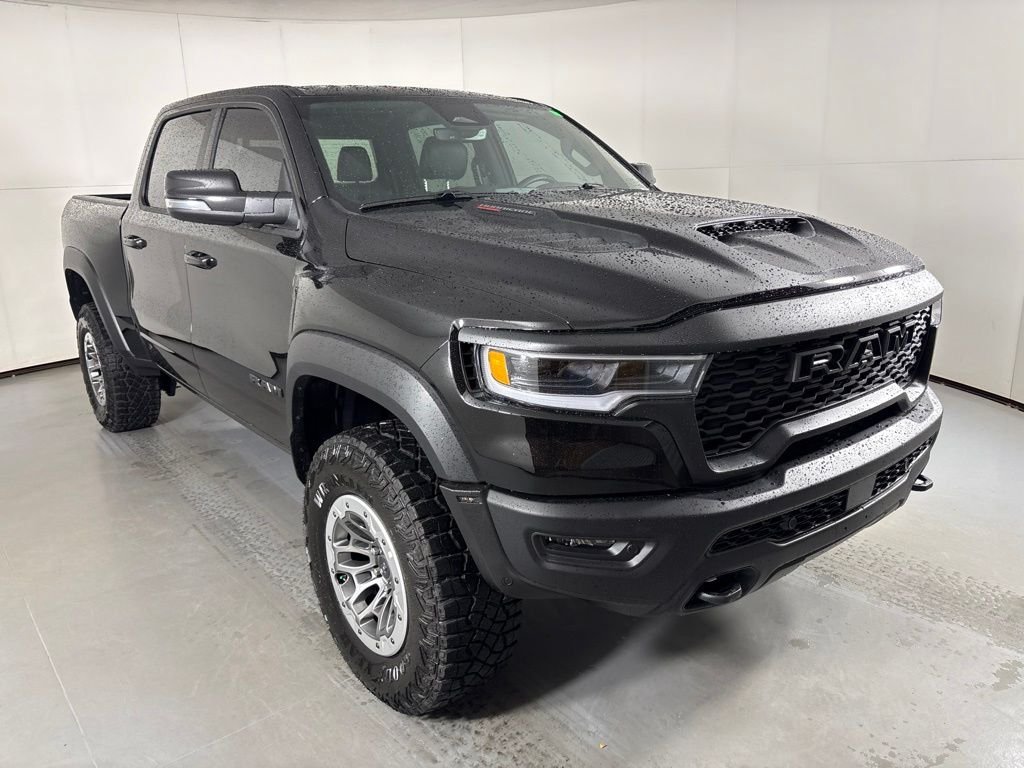 New 2026 Diamond Black Crystal Pearl-Coat Exterior Paint RAM RHO image 2