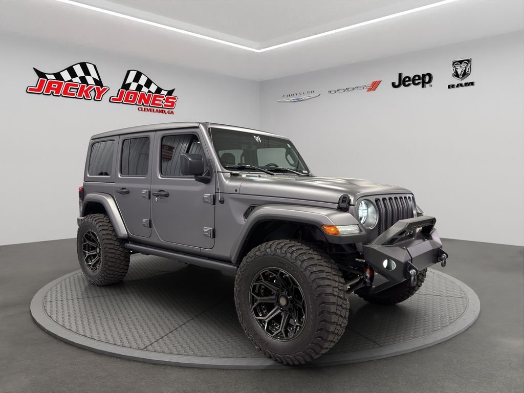 Used 2023 Bright White Clearcoat Jeep Sahara image 12