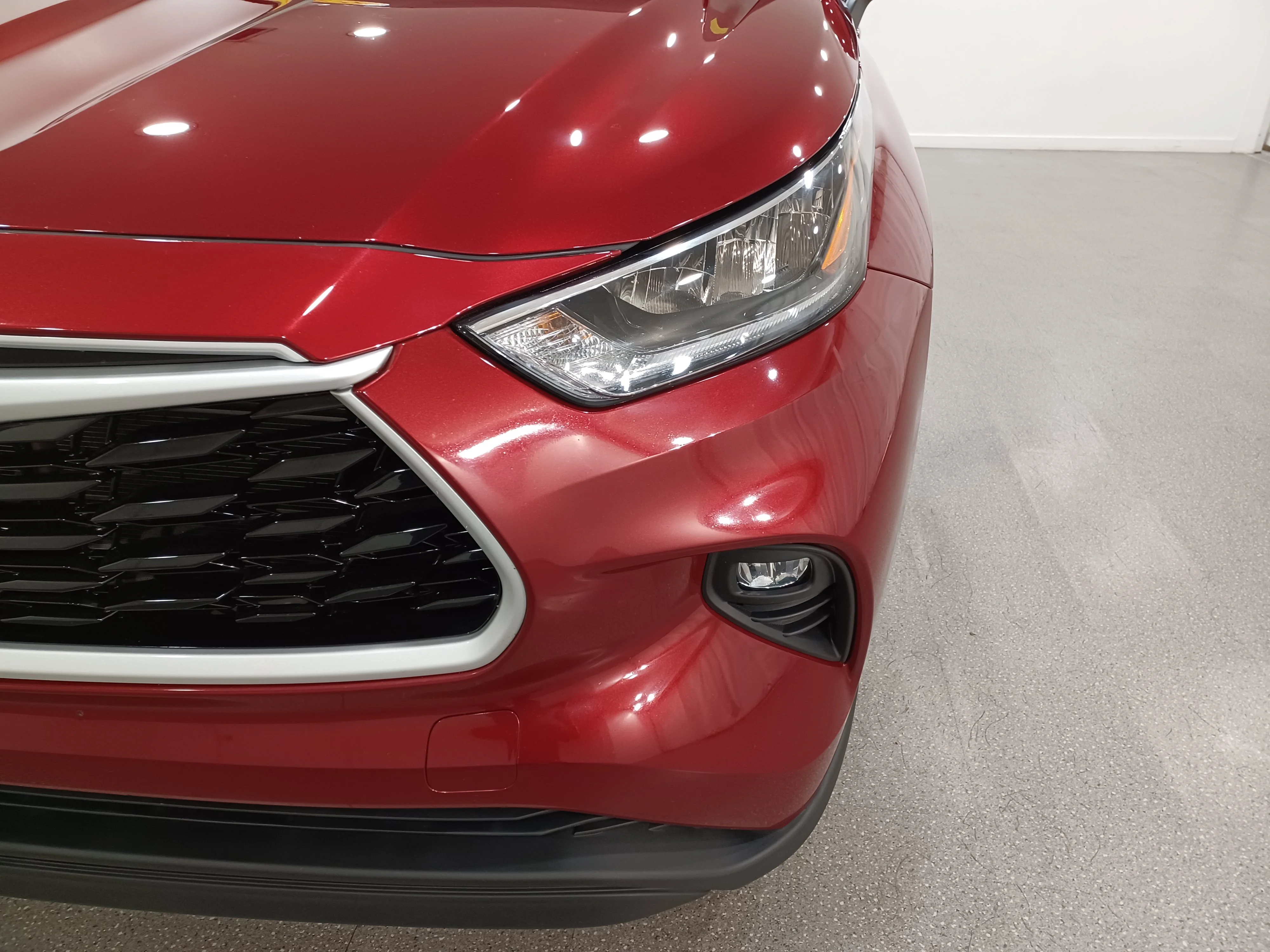 Certified Used 2023 Ruby Flare Pearl Toyota XLE AWD*8 Pass | Adaptive Cruise | Htd Leather | Htd Wheel | Lane Keep Assist | Blind Spot Detection image 5