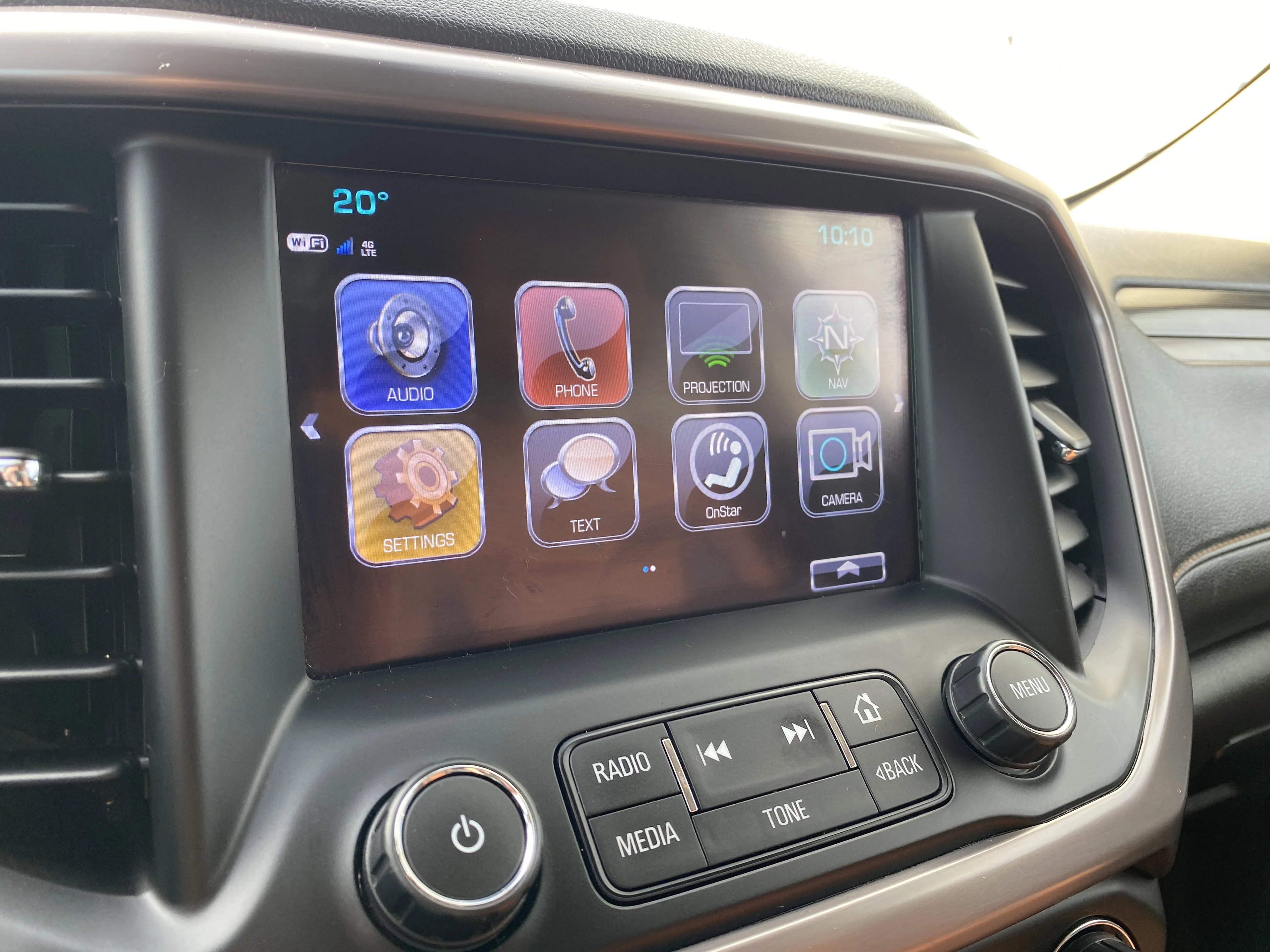 Used 2018 Gray GMC SLT-1 AWD * ALL TERRAIN * DUAL CLIMATE ZONES * image 15