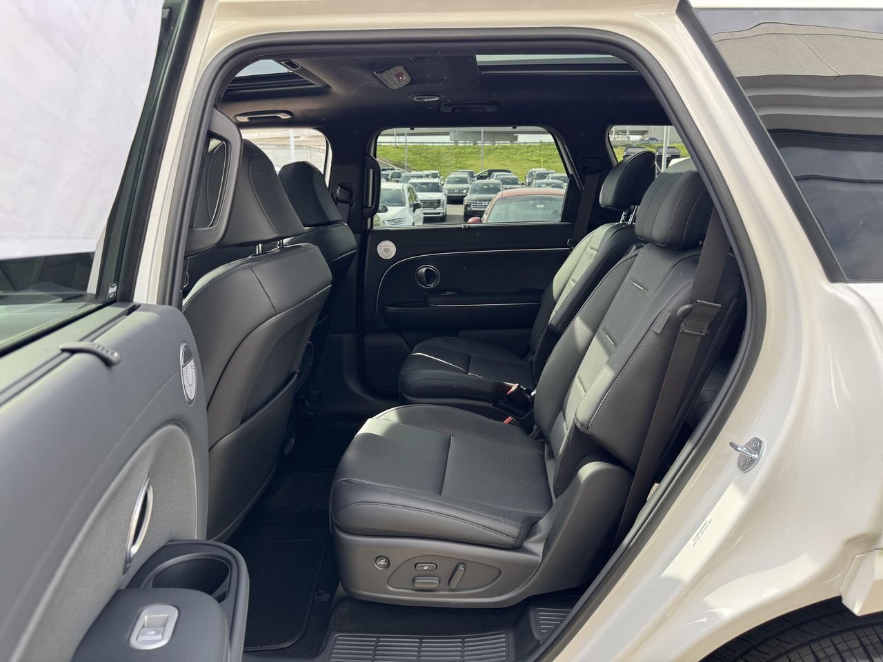 New 2026 Creamy White Pearl Hyundai Calligraphy AWD image 27