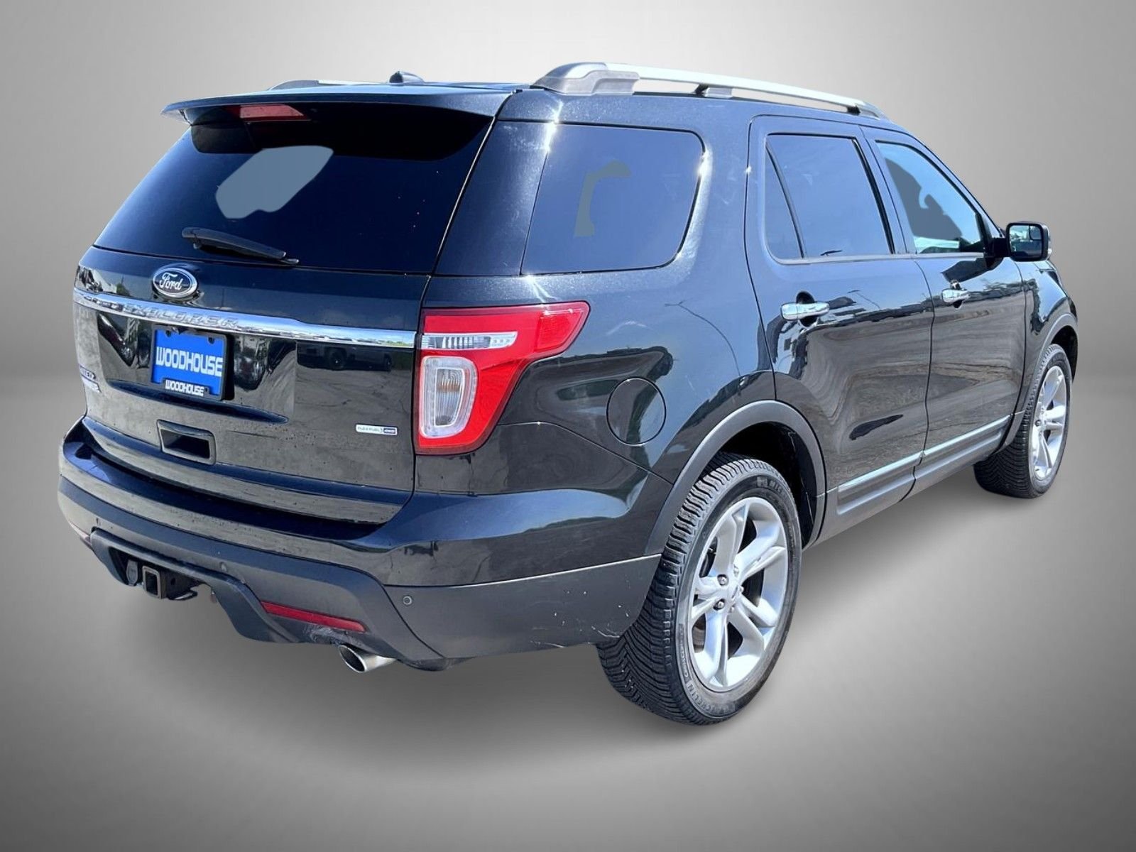 Used 2015 Black Ford Limited image 5