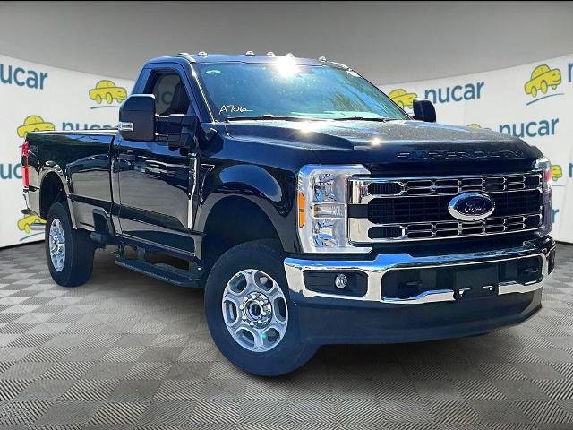 New 2026 Agate Black Metallic Ford F-250® XLT image 1