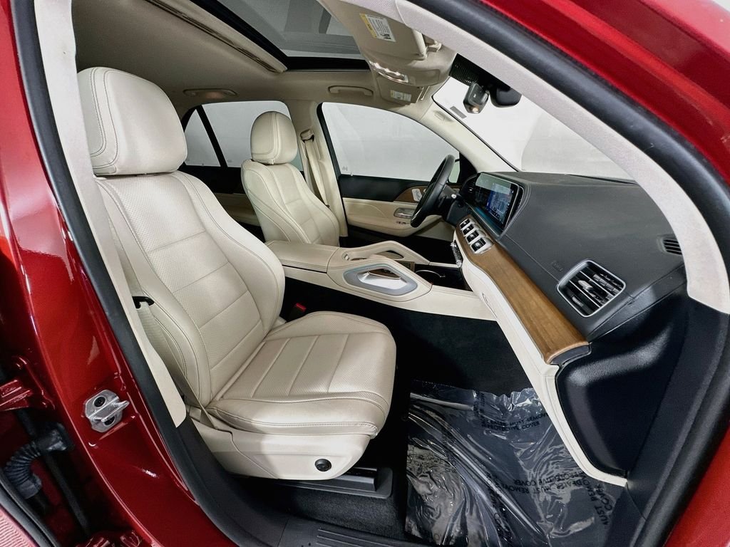 Certified Used 2022 Red Mercedes-Benz GLE 450 image 29
