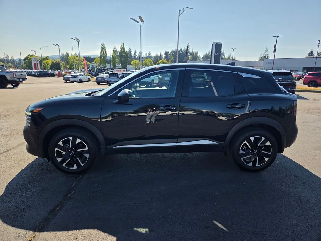 Used 2025 Black Nissan SV image 3