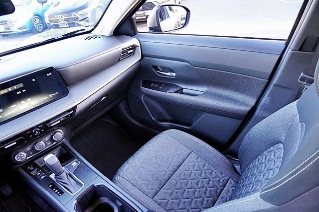 Used 2025 Brown Nissan SV image 20