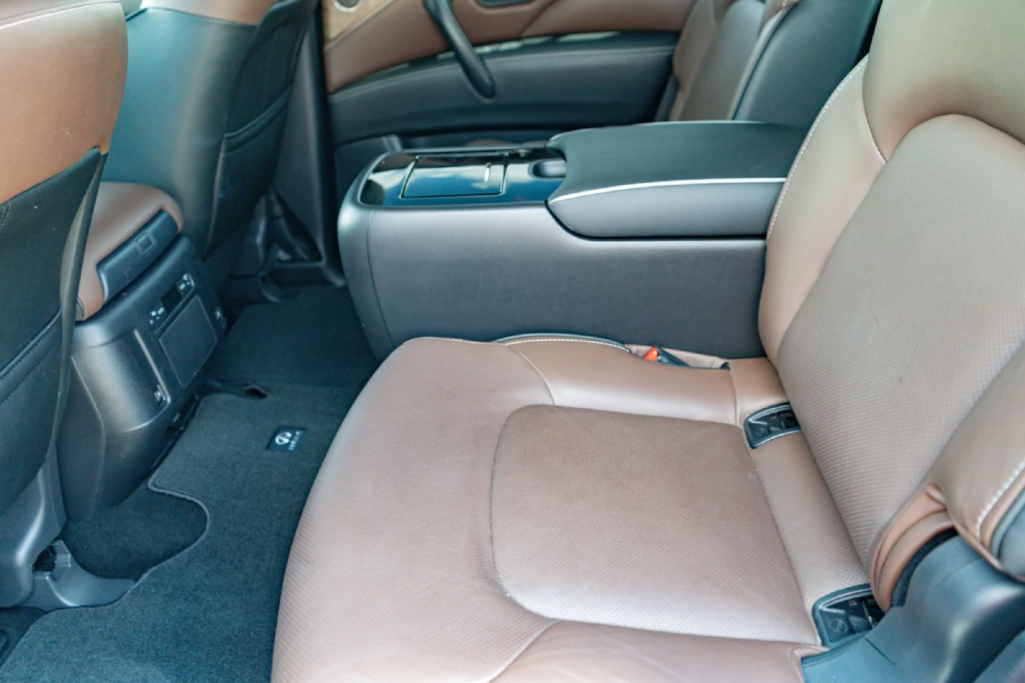 Certified Used 2024 Gray INFINITI Premium Select image 23