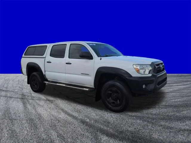 Used 2013 2013 TOYOTA TACOMA PRERUNNER Toyota PreRunner image 2