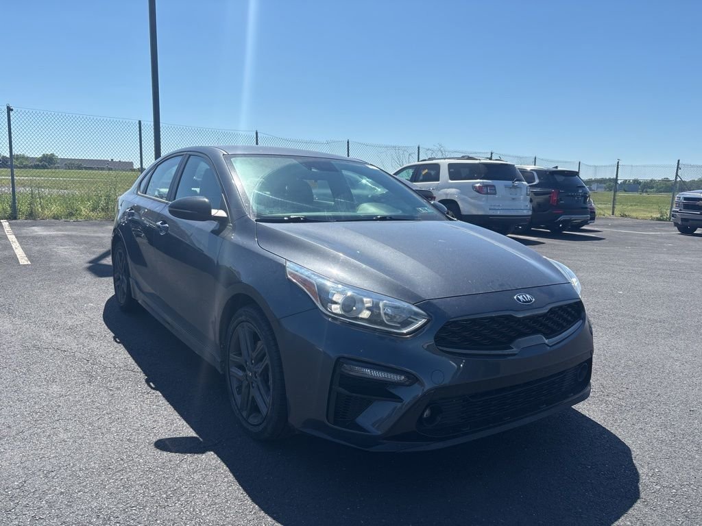 2021 Kia Forte GT-Line AT's photo