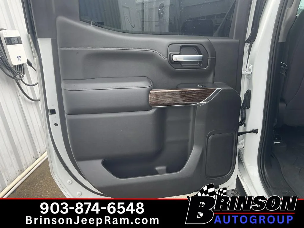 Used 2021 Summit White GMC Elevation image 15