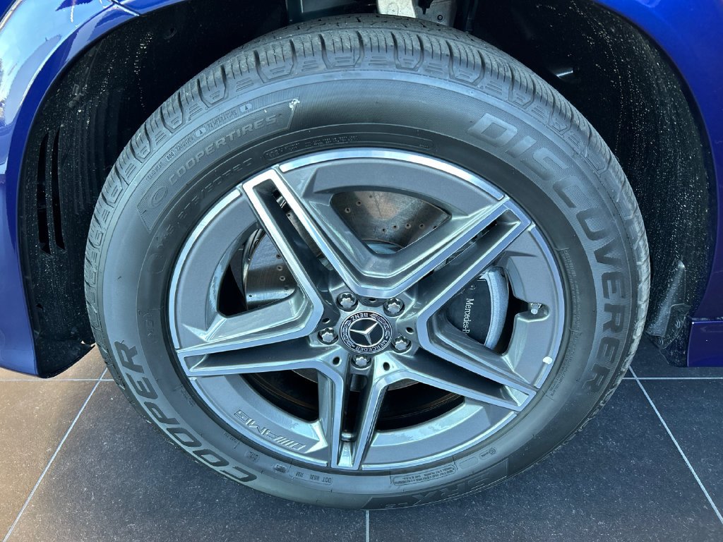 New 2026 MANUFAKTUR Mystic Blue Metallic Mercedes-Benz GLE 450 image 30