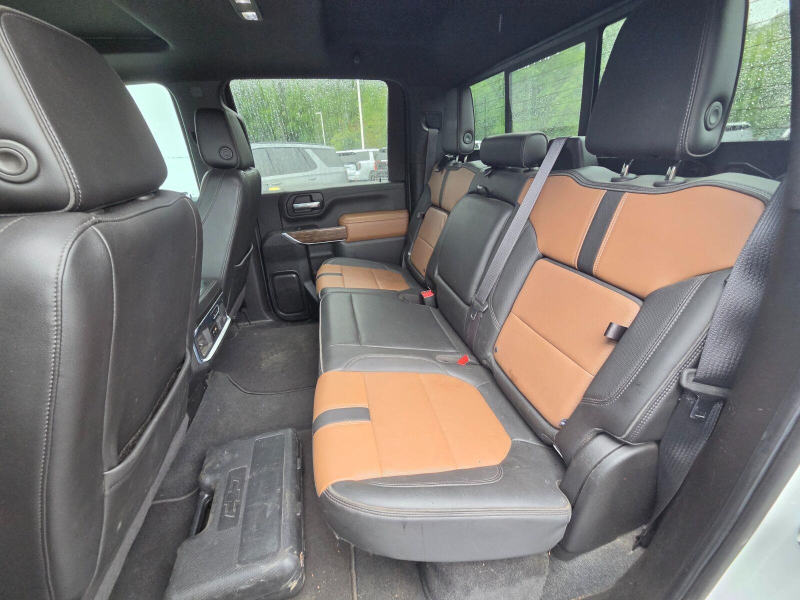 Used 2021 SUMMIT WHITE Chevrolet High Country image 13