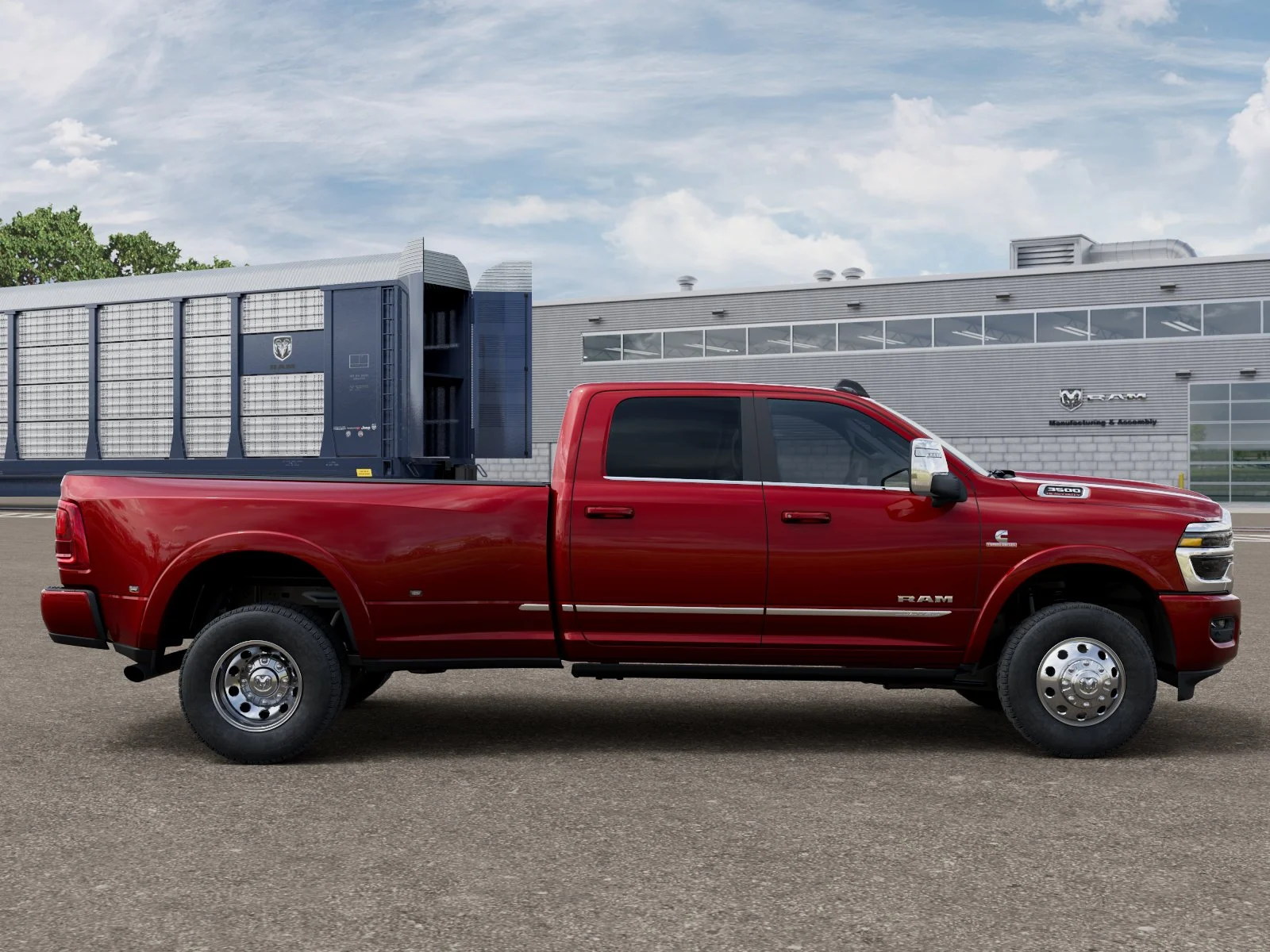 New 2027 Molten Red Pearl-Coat Exterior Paint RAM Limited image 12