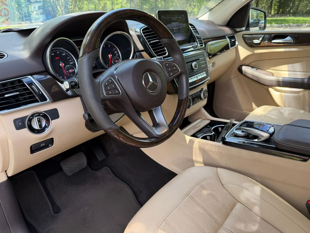 Used 2018  Mercedes-Benz GLE 350 image 18