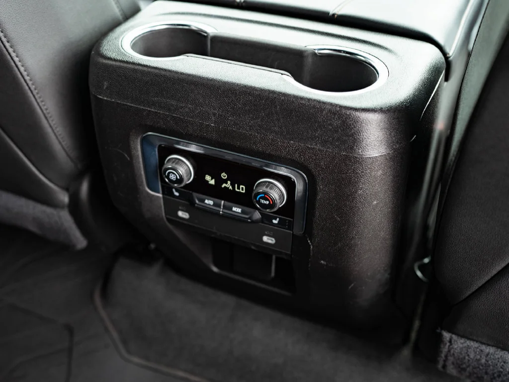Used 2021 Summit White Chevrolet High Country image 37