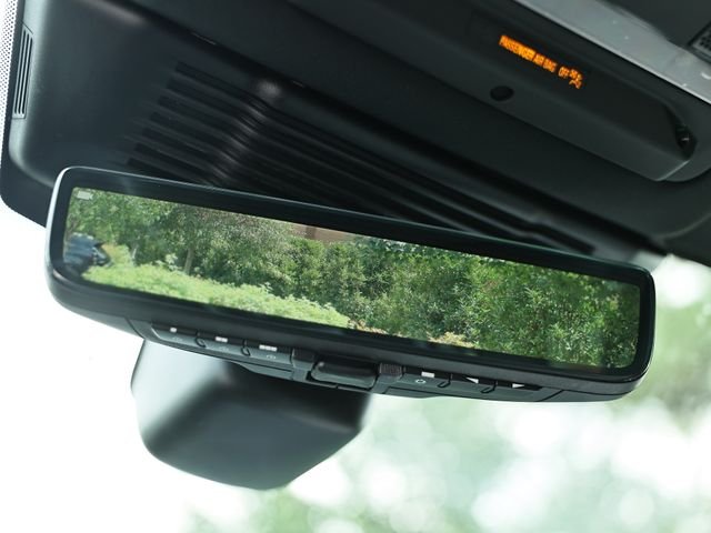 New 2026 Santorini Black Land Rover Landmark image 50