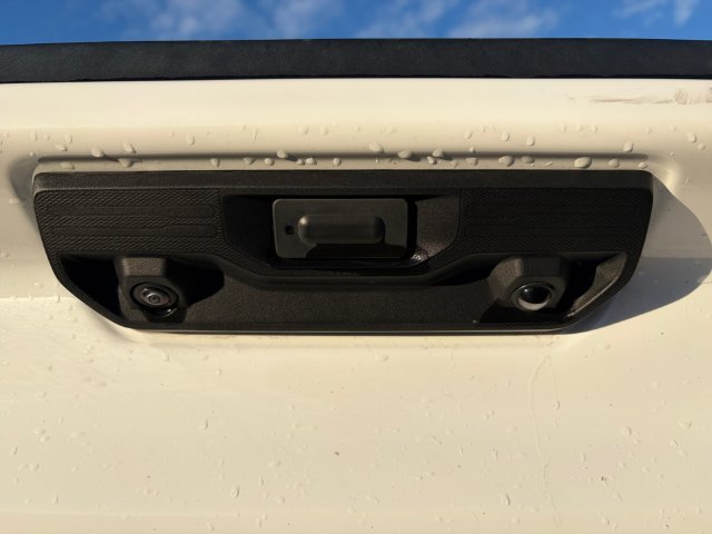 Used 2025 White Chevrolet RST image 24