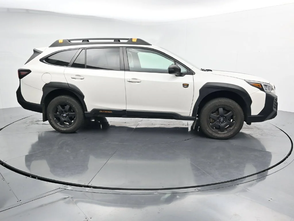 Used 2024 White Subaru Wilderness image 8