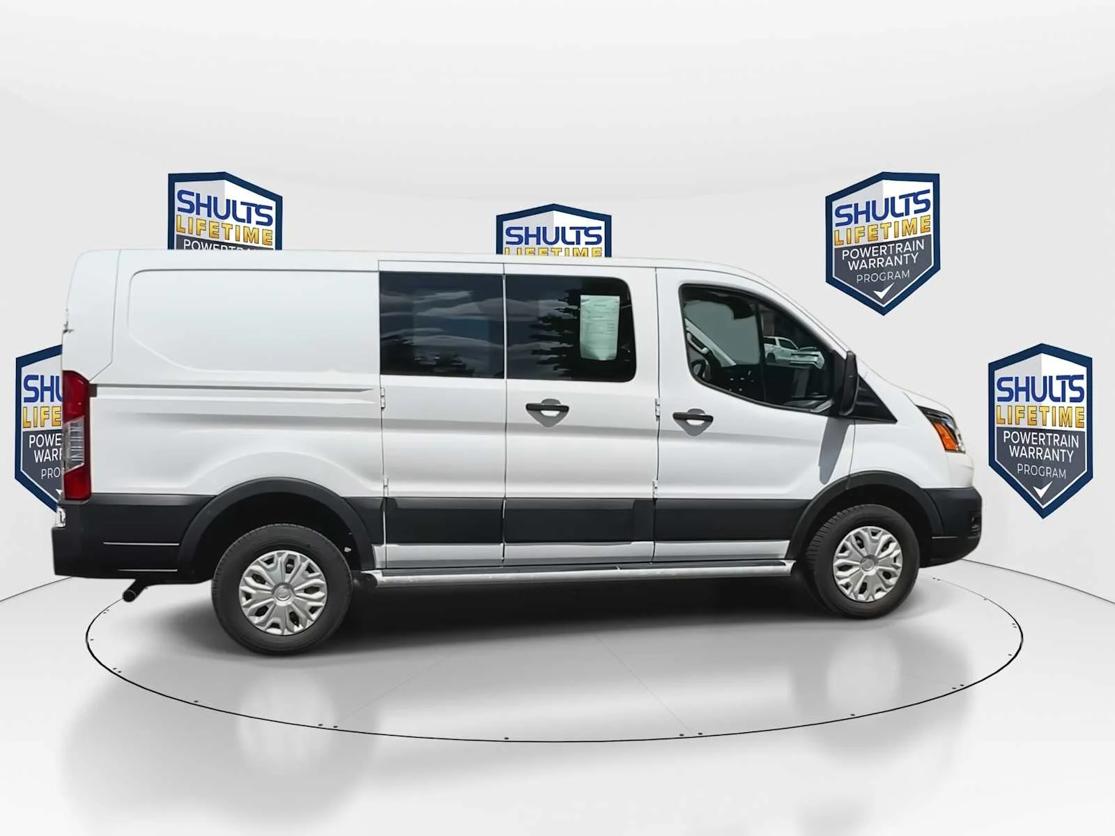 Used 2022 Oxford White Ford  image 9