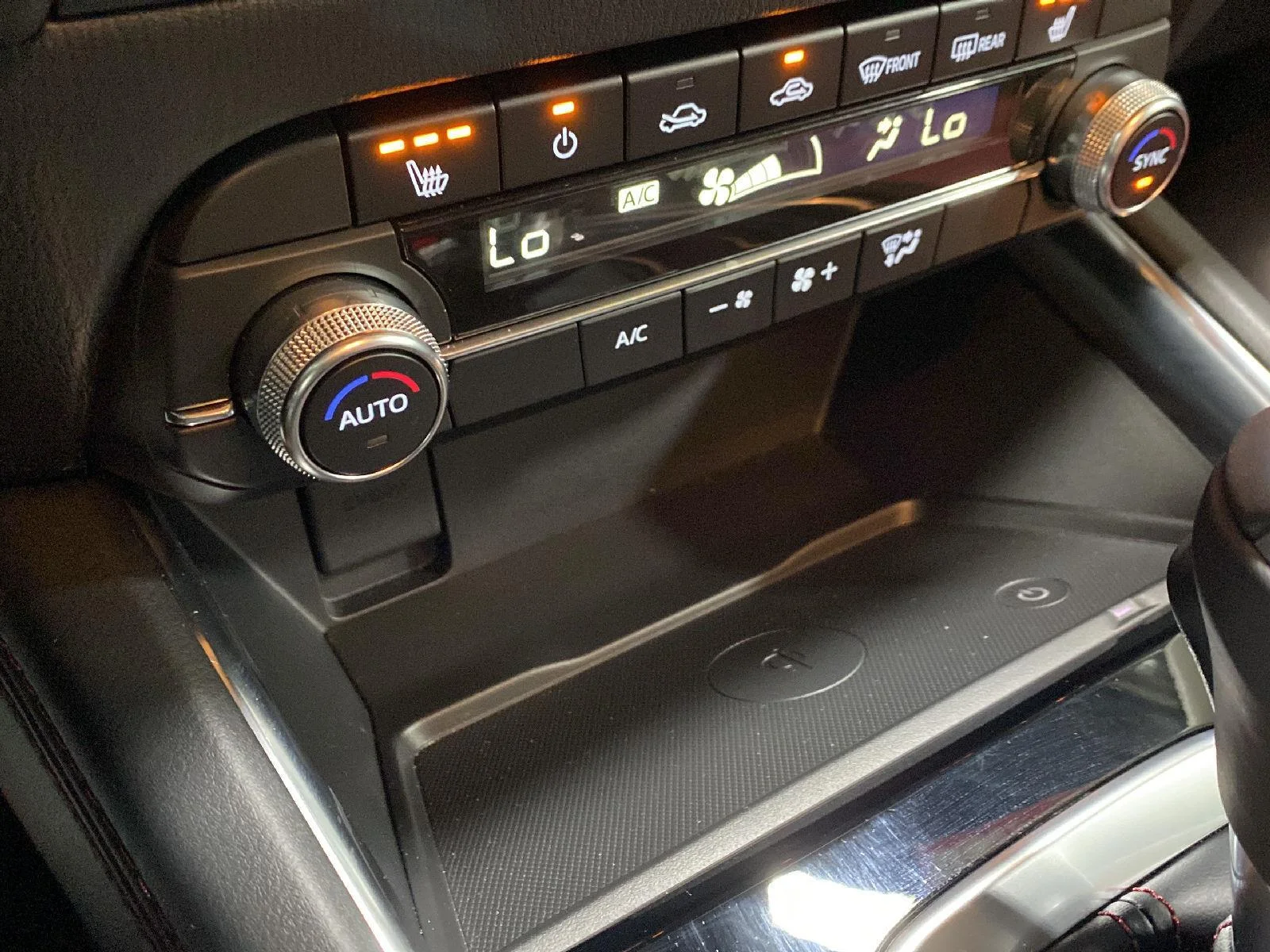 Used 2025 Rhodium White Metallic Mazda 2.5 S Carbon Edition image 35