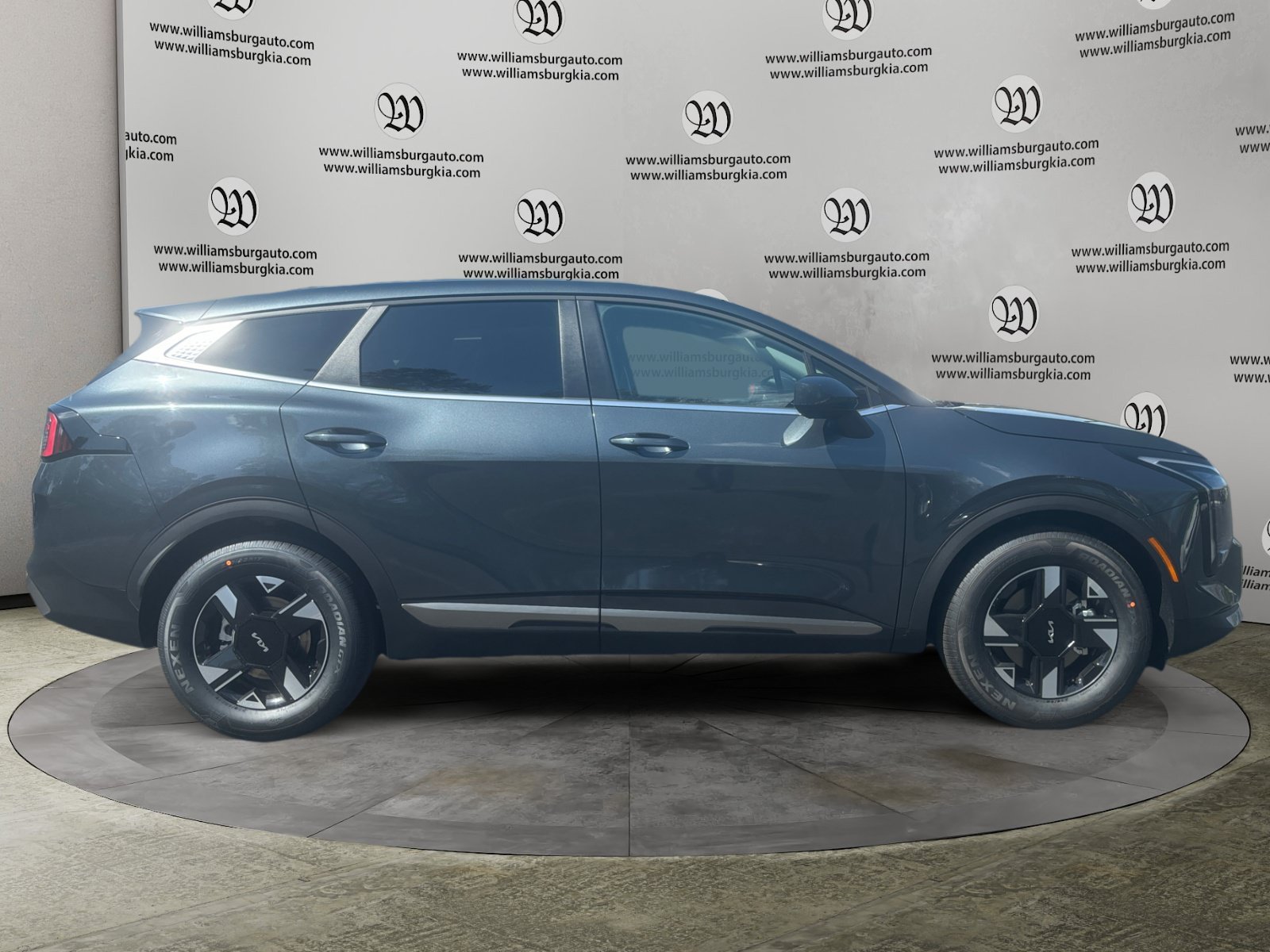 New 2026 Gravity Gray Kia LX image 6