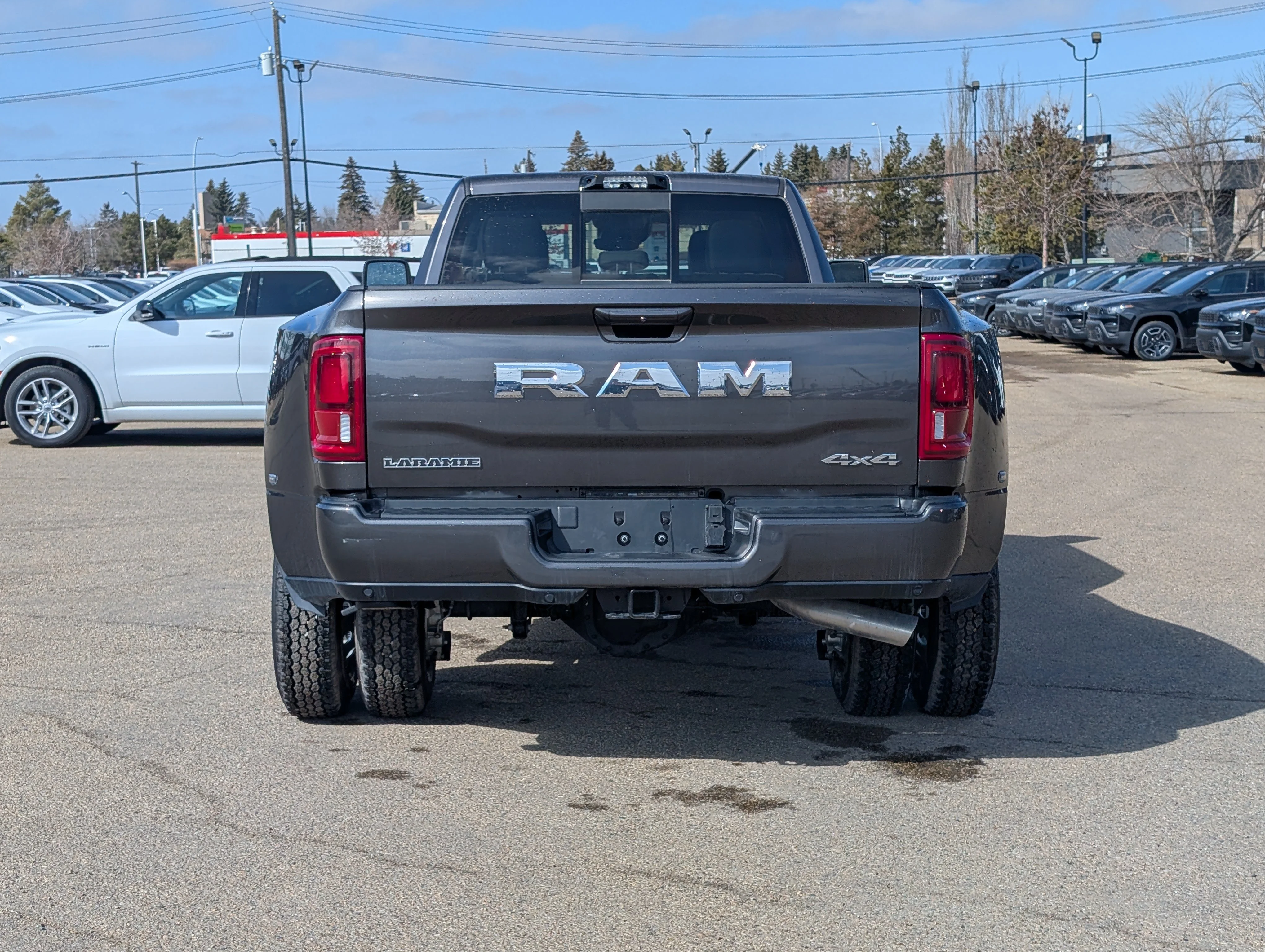 Used 2025 Granite Crystal Metallic Ram Laramie image 5
