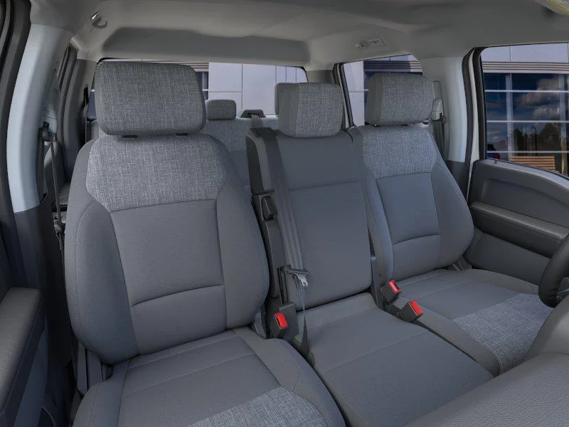 New 2026 Oxford White Ford F-250® XLT image 10