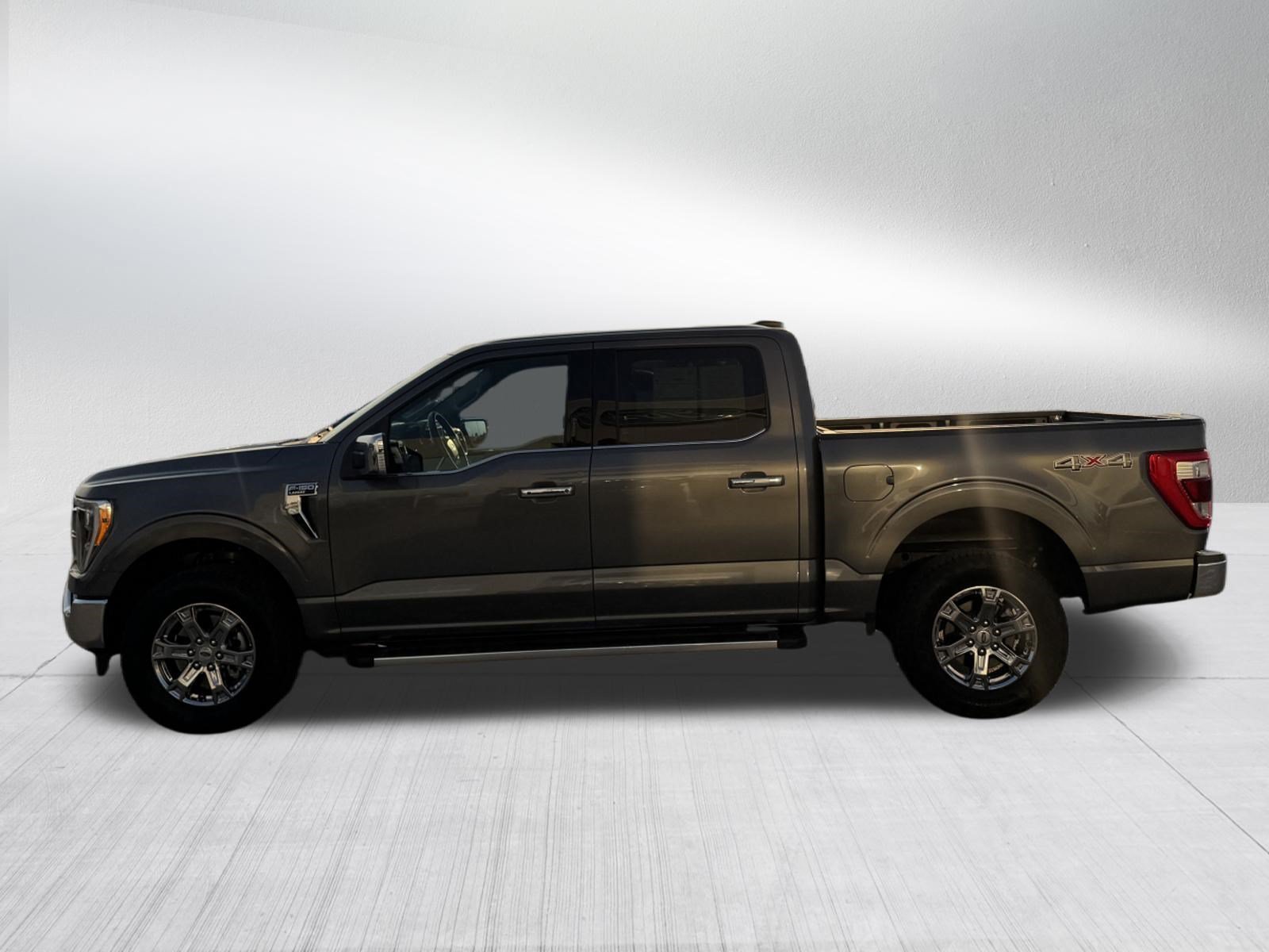 Certified Used 2023 Carbonized Gray Metallic Ford LARIAT image 4