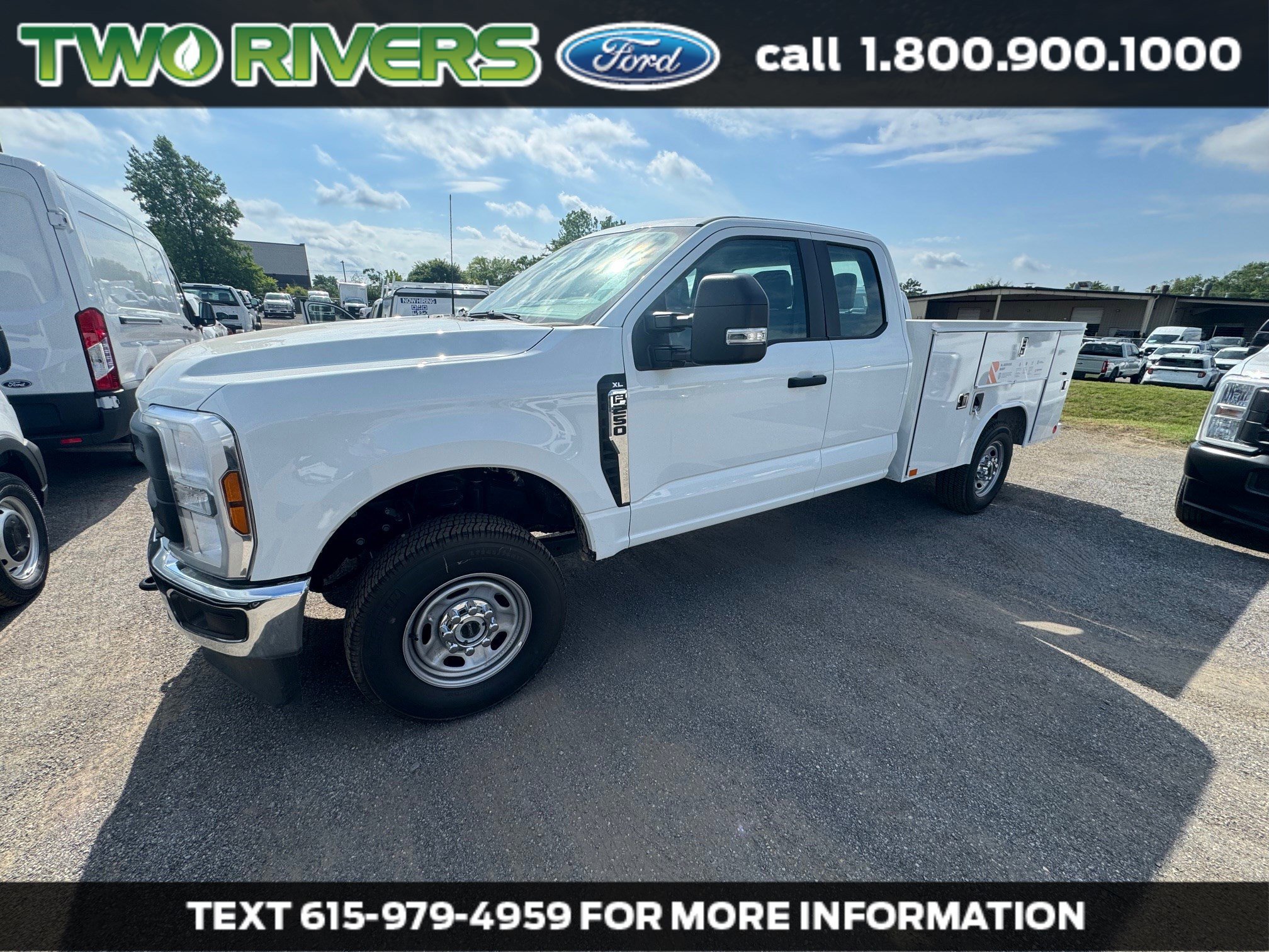 2025 Ford F-250 XL 4x4 SuperCab 8' Box's photo