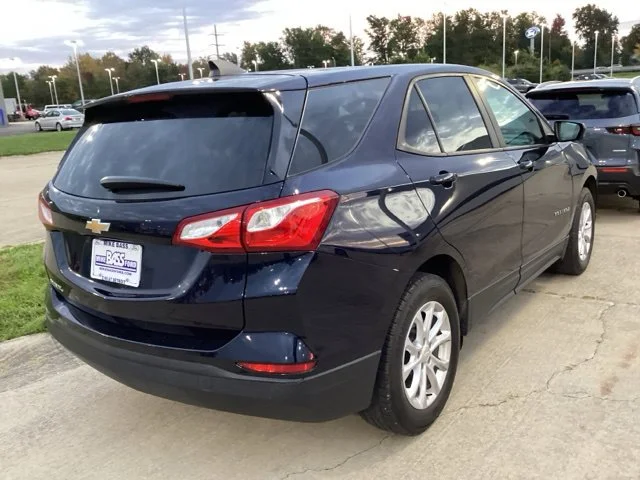 Used 2020 Blue Chevrolet LS image 3