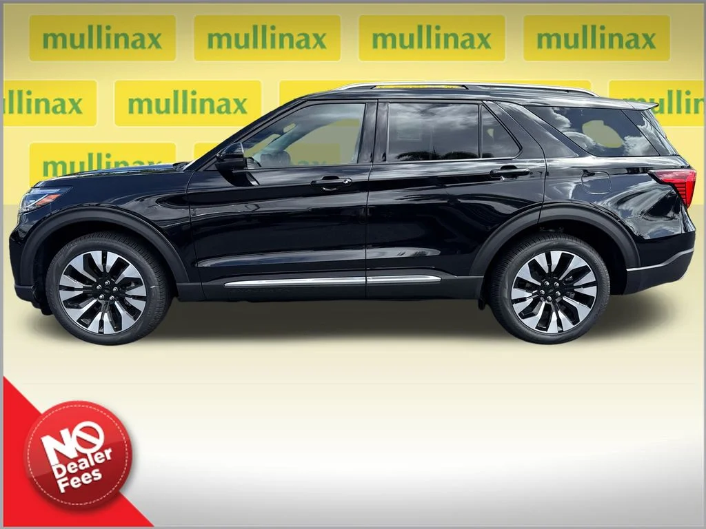 New 2026 Black Ford Platinum image 2