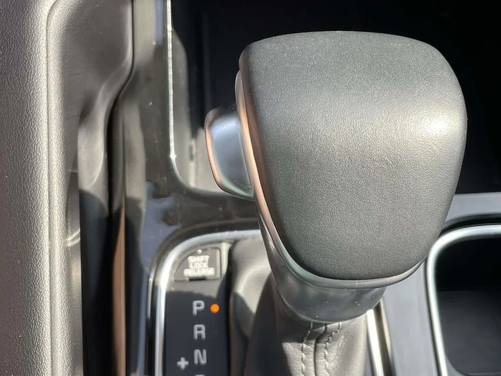 2025 Kia Telluride S - Photo 28