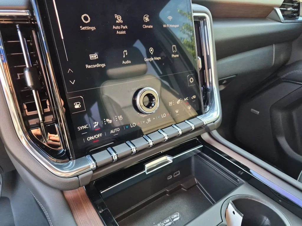 New 2026 Glacier White Tricoat GMC Denali image 24