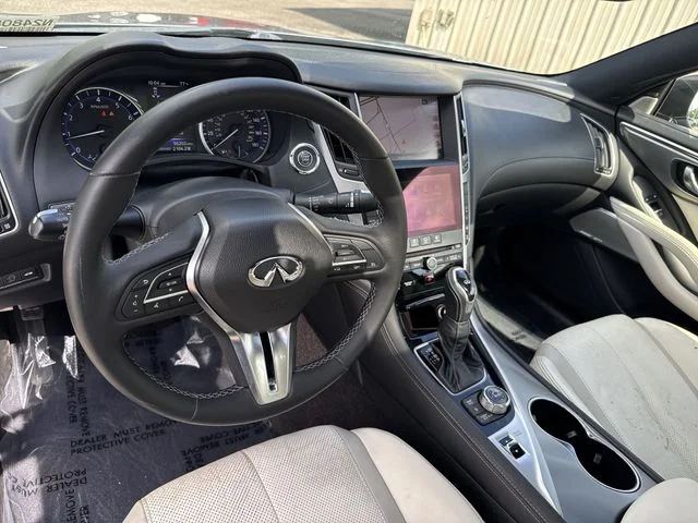 Used 2017 Blue INFINITI 2.0t Premium image 15