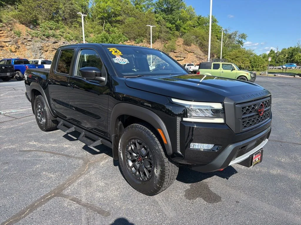 Used 2023 Black Nissan PRO-4X image 7