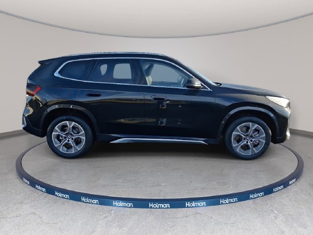 Certified Used 2026 Black Sapphire Metallic BMW xDrive28i image 4