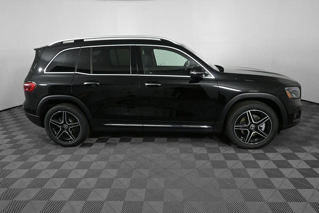 New 2026 Night Black Mercedes-Benz GLB 250 image 65