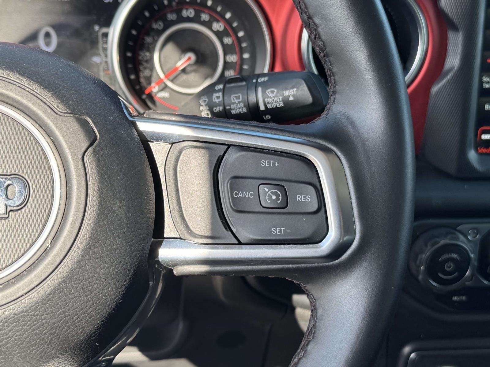 Used 2020 Bright White Clearcoat Jeep Rubicon image 10