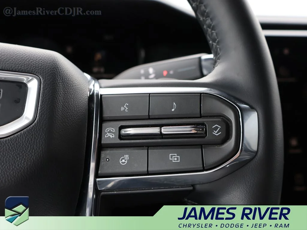 Used 2026 White GMC Elevation image 29