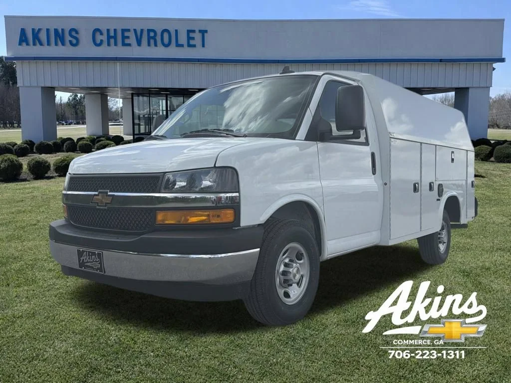 2026 Chevrolet Express Cutaway