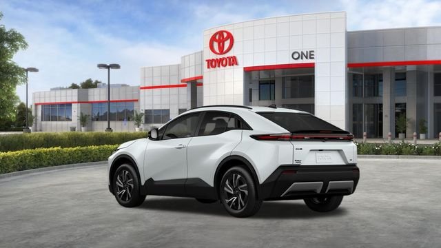 New 2027 Wind Chill Pearl <sup>1</sup> Toyota  SE image 9