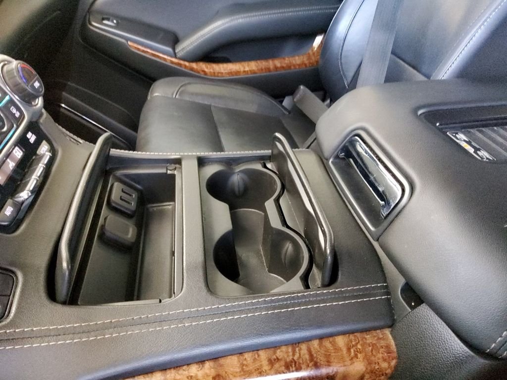 Used 2018 Silver Chevrolet Premier image 23