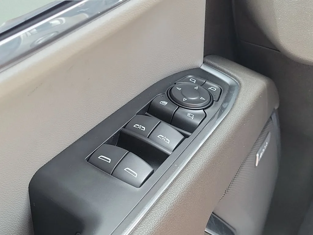 New 2026 Sterling Metallic GMC SLT image 20