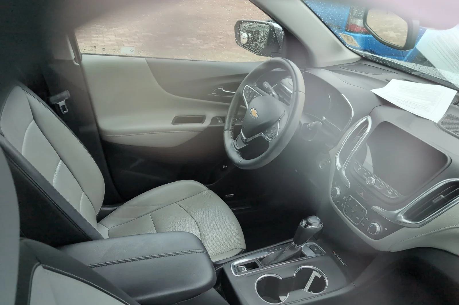 Used 2019 SILVER ICE METALLIC Chevrolet Premier image 4