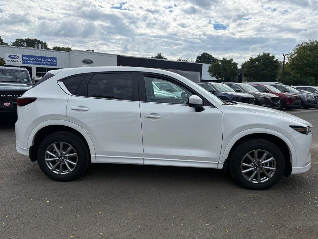 Used 2025 Rhodium White Metallic Mazda 2.5 S Select Package image 5