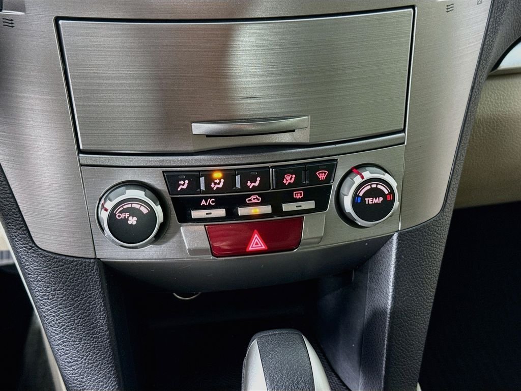 Used 2012 Black Subaru 2.5i Premium image 15