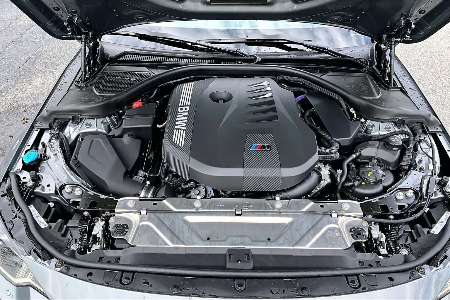 New 2027 Skyscraper Grey Metallic BMW M240i xDrive image 16