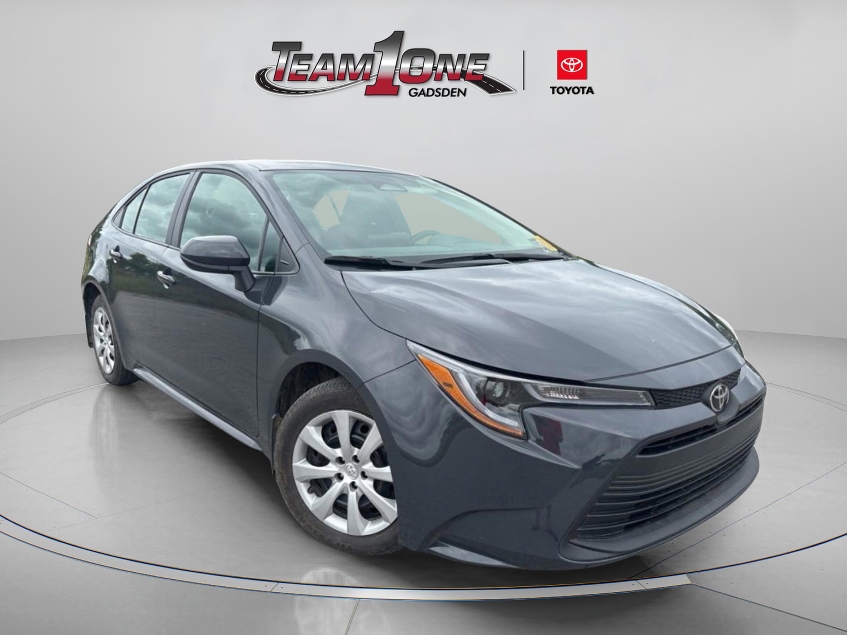 2025 Toyota Corolla LE CVT's photo
