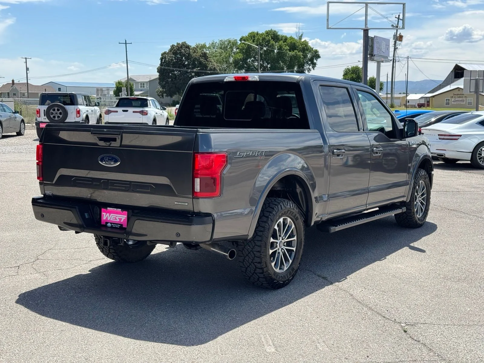Used 2019 Gray Ford Lariat image 7